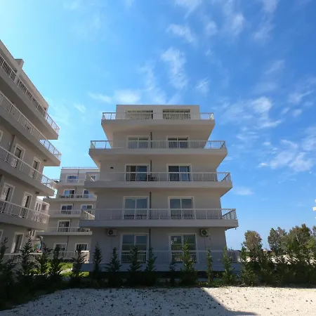 Apartament R&i Sea And Mountain View Radhime